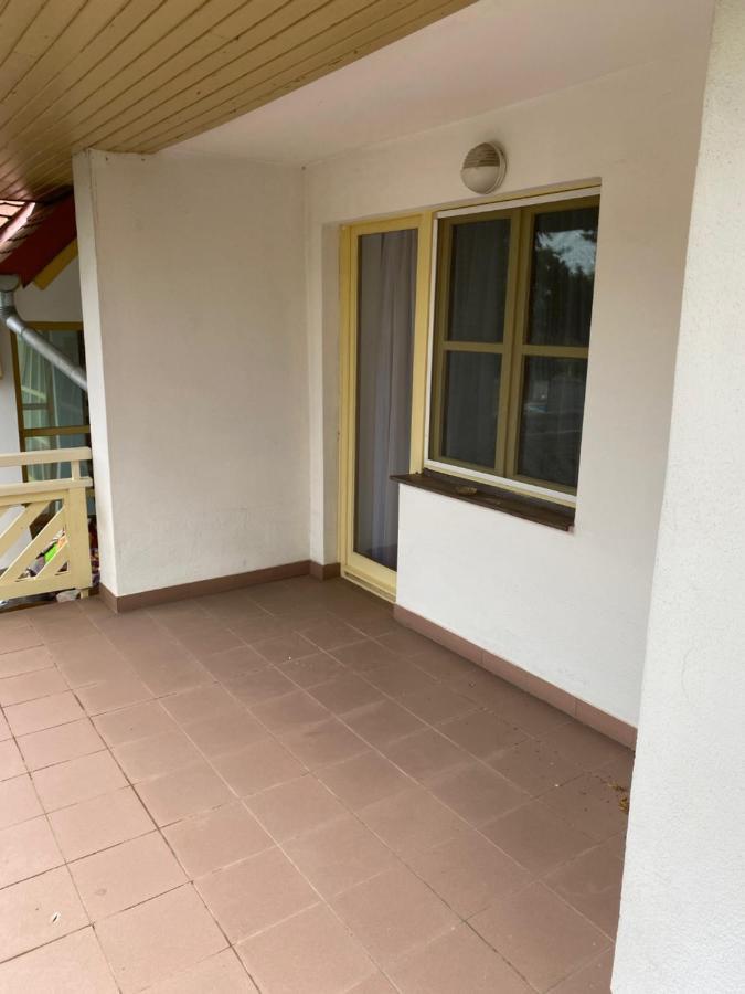 Global Apartmanhaz Vonyarcvashegy Exterior foto